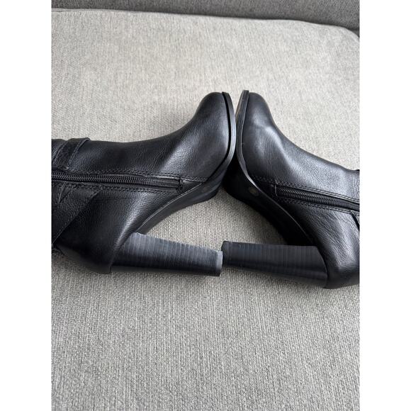 Banana Republic Shawna Black Leather Knee Boots Women's 6 - Picture 12 of 16